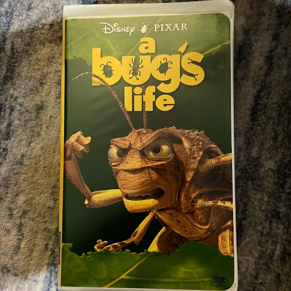 A Bugs Life VHS Tape Disney Pixar Rare Hopper Clamshell